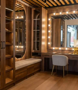 make-up-room-closets